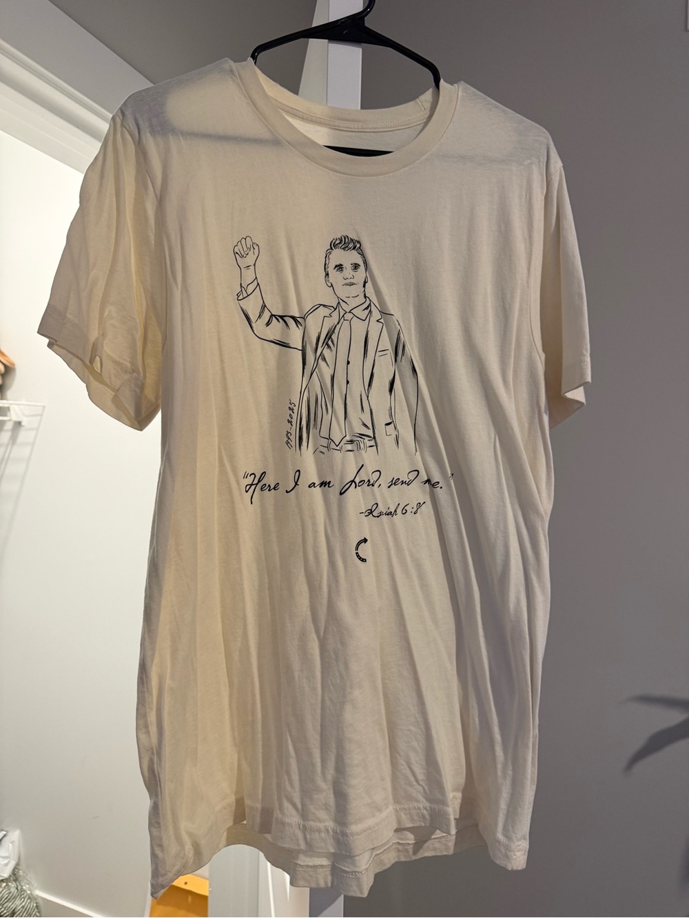 Men's Cream Graphic Crewneck T-Shirt